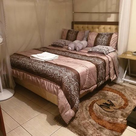 Mercy-Phillips Apartments Located At Eagle Tower Building Nairobi City Centre Экстерьер фото