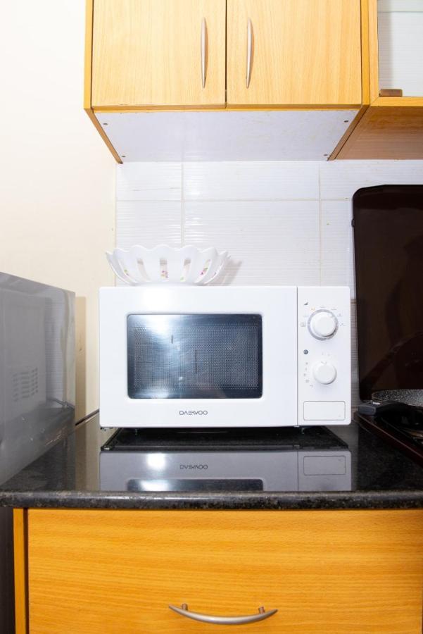 Mercy-Phillips Apartments Located At Eagle Tower Building Nairobi City Centre Экстерьер фото