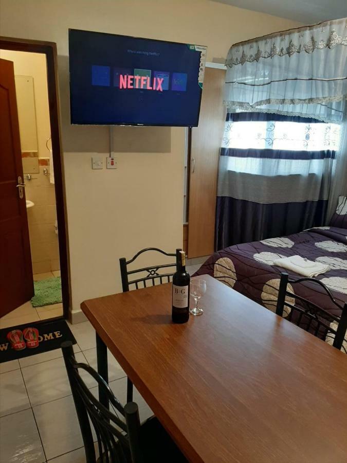 Mercy-Phillips Apartments Located At Eagle Tower Building Nairobi City Centre Экстерьер фото