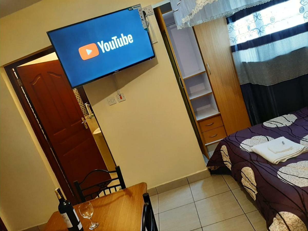 Mercy-Phillips Apartments Located At Eagle Tower Building Nairobi City Centre Экстерьер фото