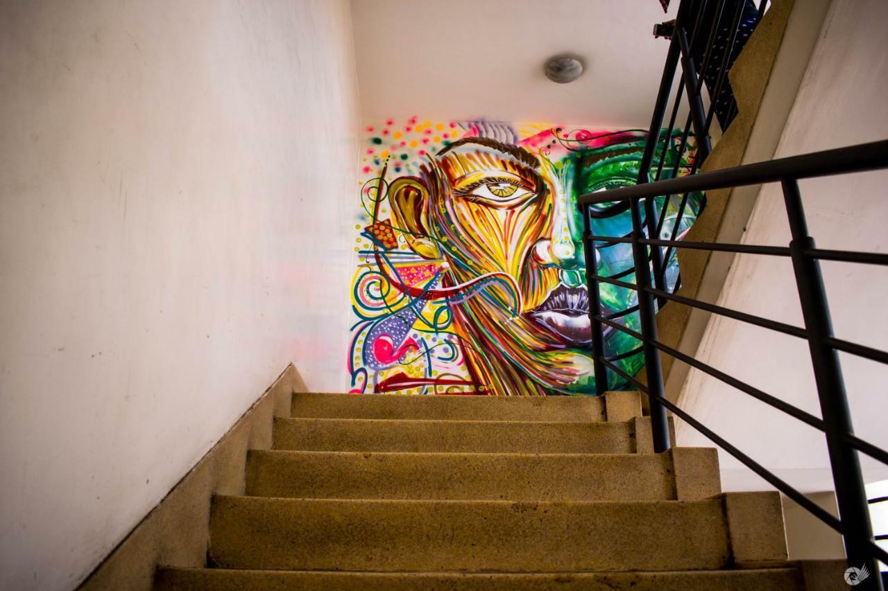 Mercy-Phillips Apartments Located At Eagle Tower Building Nairobi City Centre Экстерьер фото