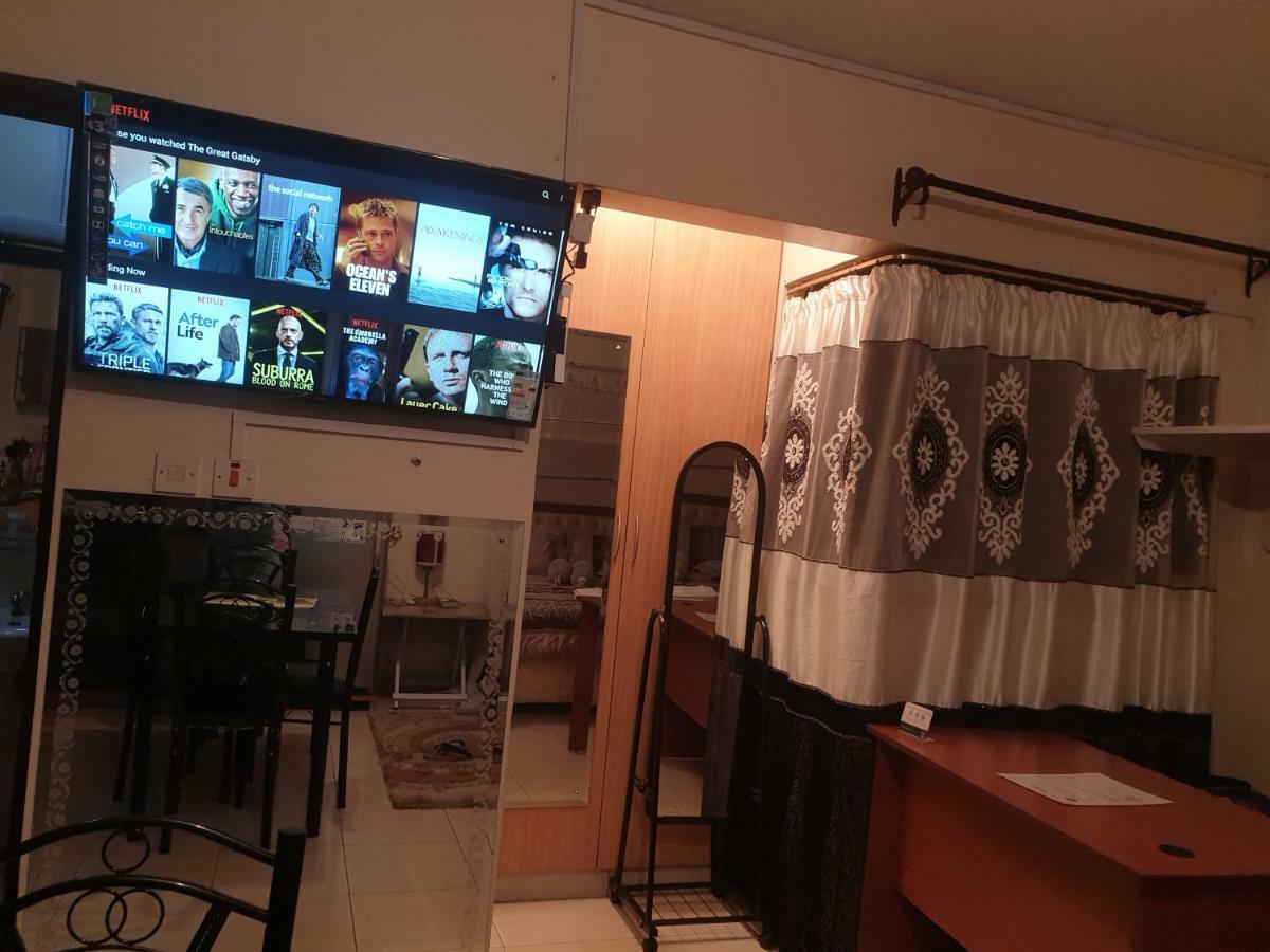 Mercy-Phillips Apartments Located At Eagle Tower Building Nairobi City Centre Экстерьер фото
